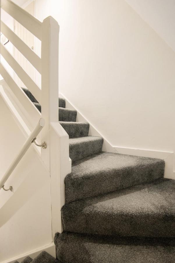 Central One-Bedroom, 99 Steps To The Sea Brighton Exterior photo